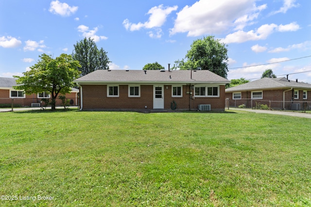 2828 Shannon Dr, Louisville, KY 40220 - photo 25