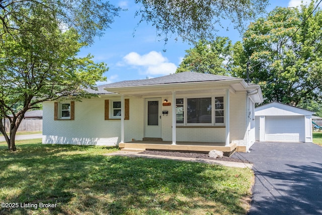 2555 Martin Ave, Louisville, KY 40216 - photo 1