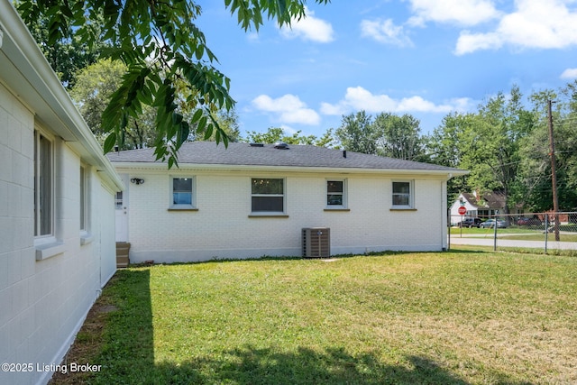 2555 Martin Ave, Louisville, KY 40216 - photo 38