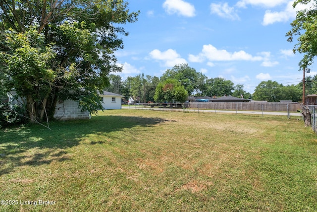 2555 Martin Ave, Louisville, KY 40216 - photo 39