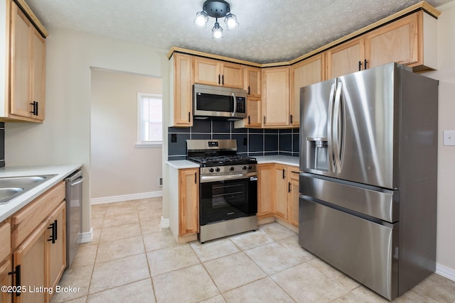 2555 Martin Ave, Louisville, KY 40216 - photo 10