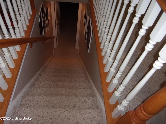 1366 Greens Chapel Rd, Bloomfield, KY 40008 - stairway featuring baseboards