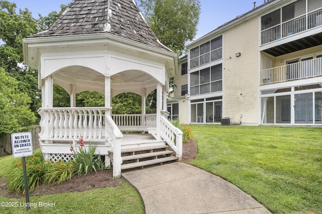 2726 Hollywood Ter Apt 101, Louisville, KY 40206 - surrounding community featuring a gazebo and a lawn