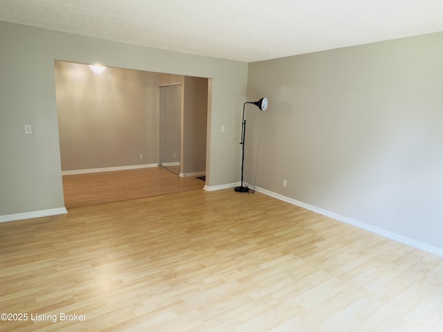 3505 Lodge Ln Unit 312, Louisville, KY 40218 - photo 3