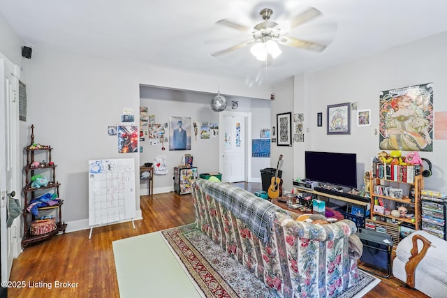 1415 S 3rd St, Louisville, KY 40208 - photo 9