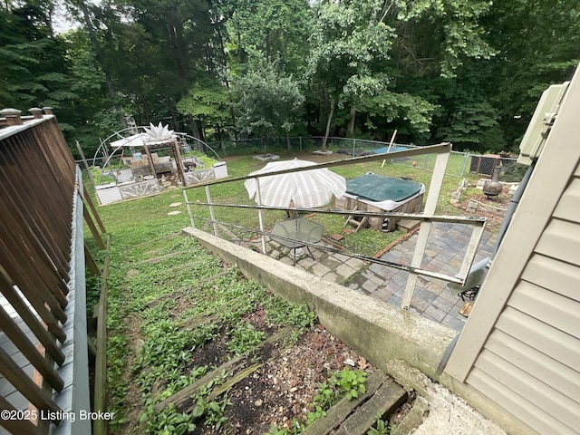 40 Sunflower Ln, Brandenburg, KY 40108 - fenced backyard with view of wooded area