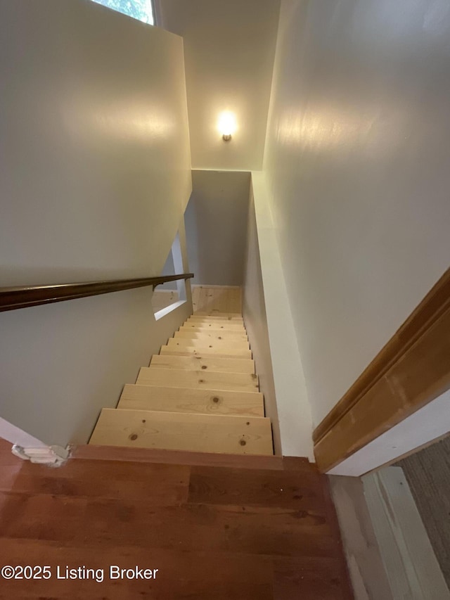 40 Sunflower Ln, Brandenburg, KY 40108 - stairway with wood finished floors