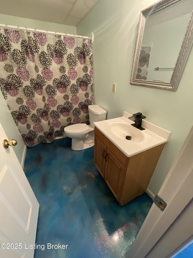 40 Sunflower Ln, Brandenburg, KY 40108 - full bath with vanity and concrete flooring