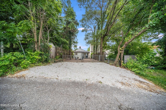 856 Vine St, Louisville, KY 40204 - photo 35