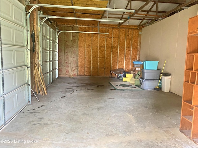 356 Armes Lively Rd, Leitchfield, KY 42754 - view of garage