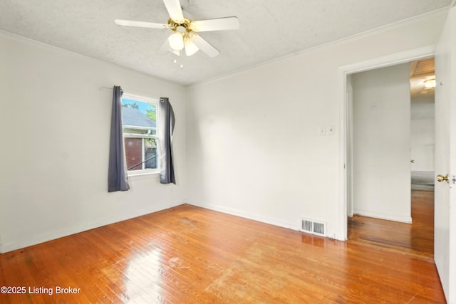 3530 Tyrone Dr, Louisville, KY 40218 - photo 14