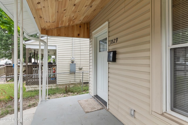 3529 Kahlert Ave, Louisville, KY 40215 - photo 2