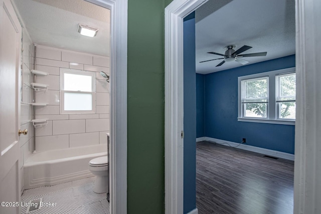 218 N Mantle Ave, Elizabethtown, KY 42701 - full bathroom featuring a ceiling fan, shower / tub combination, and wood finished floors