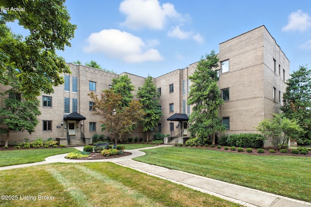 2126 Village Dr Unit 11, Louisville, KY 40205 - photo 1
