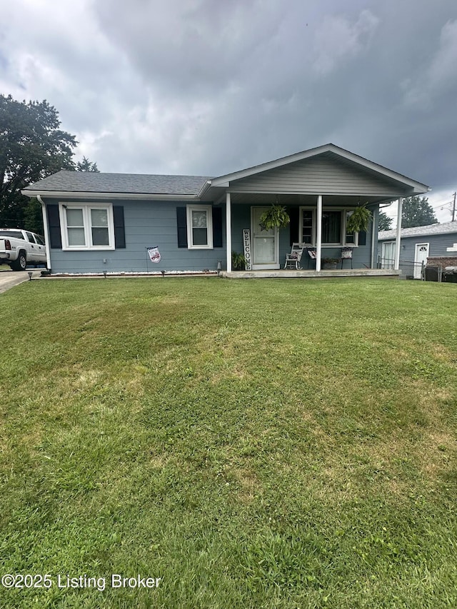 936 Old Ekron Rd, Brandenburg, KY 40108 - view of front of property featuring a porch and a front yard