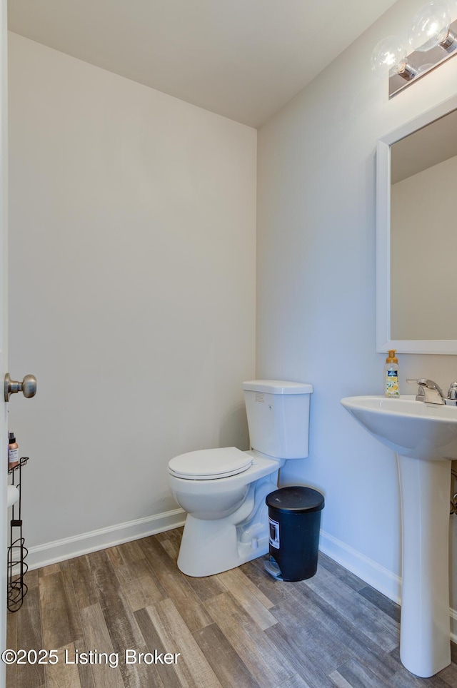 144 Bellefonte Ct, Louisville, KY 40229 - photo 13