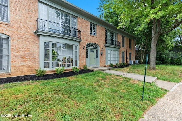 414 Highwood Dr, Louisville, KY 40206 - photo 1