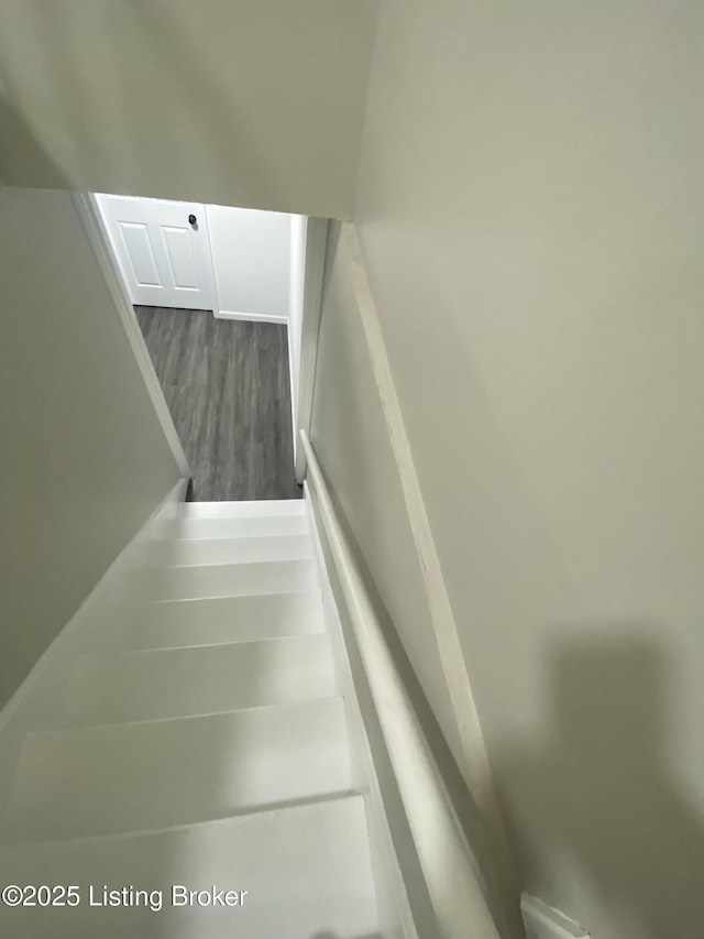 4505 Forest Ridge Ct, Louisville, KY 40219 - photo 18