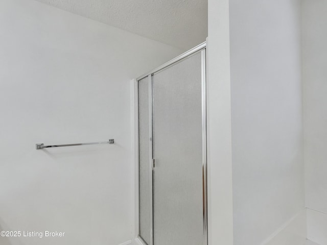12006 Hudson View Ct, Louisville, KY 40299 - photo 32