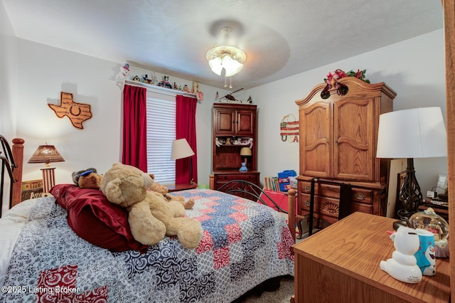 3308 Mcadams Ct, Jeffersontown, KY 40299 - view of bedroom