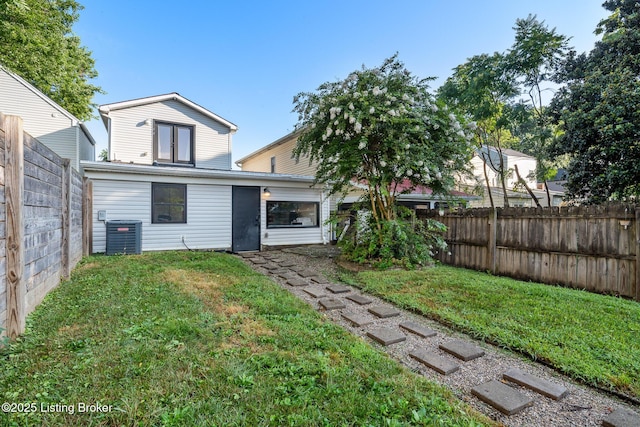1218 Hull St, Louisville, KY 40204 - photo 33