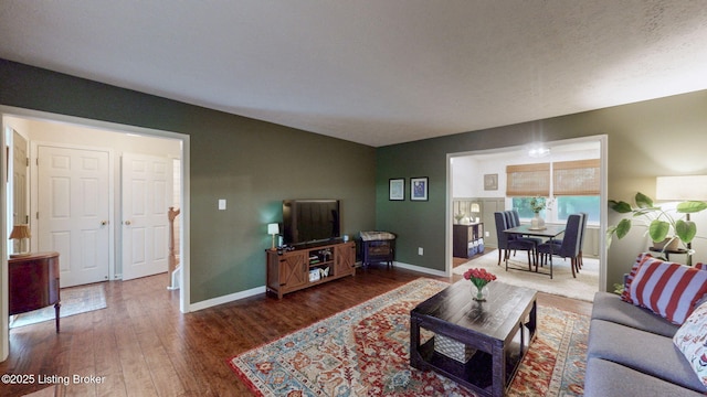 4705 Sunny Meadow Ct, Louisville, KY 40241 - photo 5