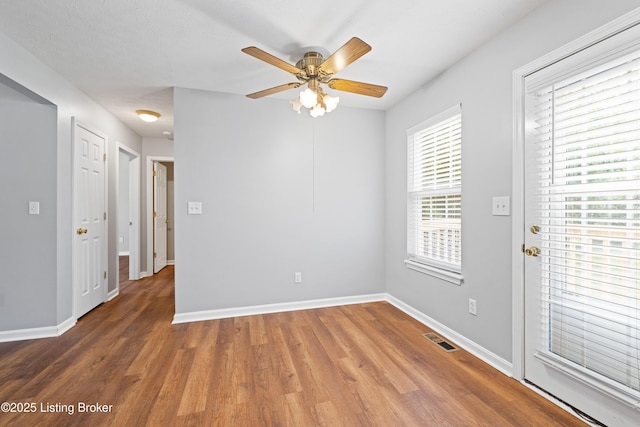 2414 Helen Ave, Louisville, KY 40216 - photo 8