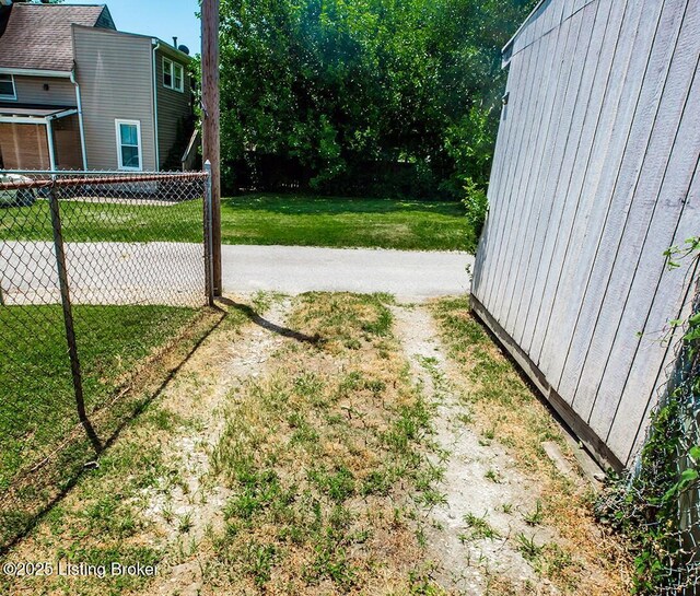 1916 S Preston St, Louisville, KY 40217 - photo 32