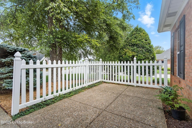 131 Magnolia Ave, La Grange, KY 40031 - photo 33