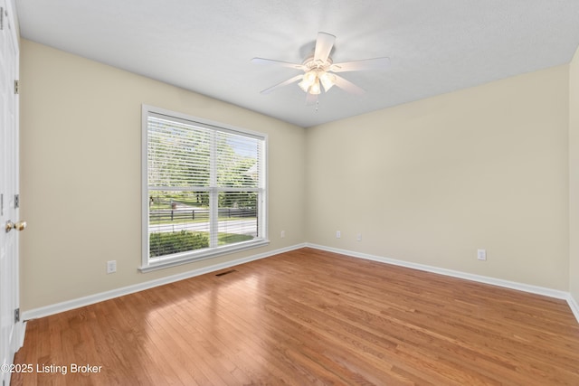 4702 Chenoweth Run Rd, Louisville, KY 40299 - photo 13