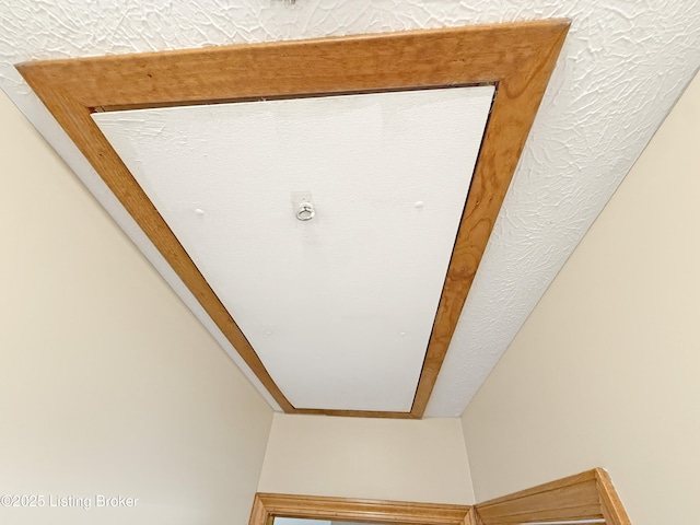 8401 Damascus Cir, Louisville, KY 40228 - photo 26