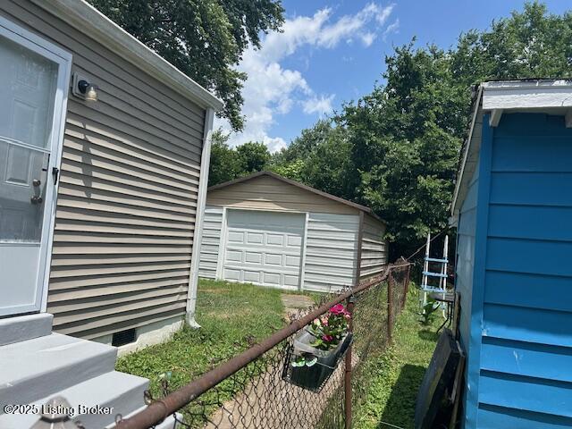 1613 Clara Ave, Louisville, KY 40215 - photo 2