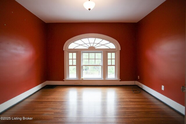 1722 Windsor Pl, Louisville, KY 40204 - photo 17