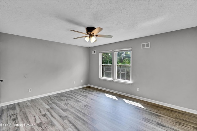 11619 Tazwell Dr, Louisville, KY 40245 - photo 22