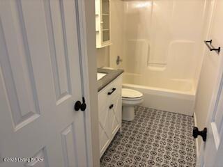 8505 Atrium Dr Unit 301, Louisville, KY 40220 - photo 22