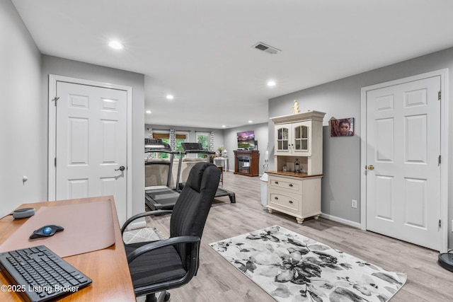 4607 Dove Lake Ct, Louisville, KY 40299 - photo 12