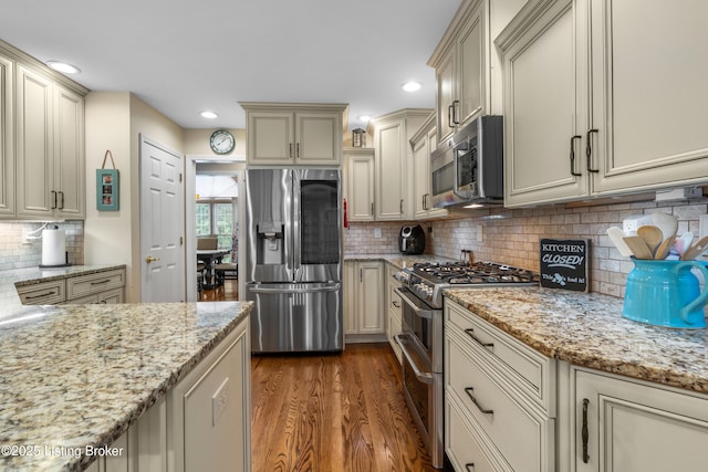 4607 Dove Lake Ct, Louisville, KY 40299 - photo 27