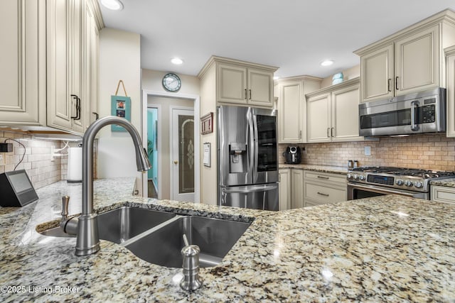 4607 Dove Lake Ct, Louisville, KY 40299 - photo 28