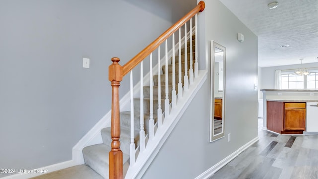 9002 Crooked Arrow Ct, Louisville, KY 40228 - photo 4