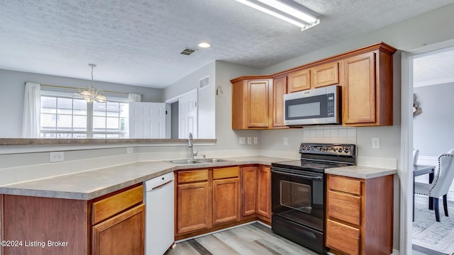 9002 Crooked Arrow Ct, Louisville, KY 40228 - photo 9