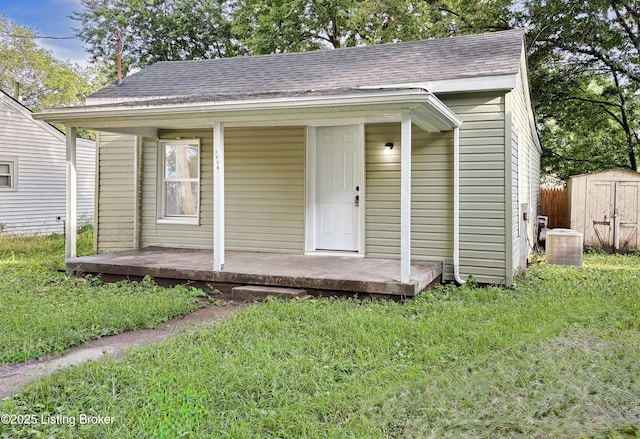 1118 W Whitney Ave, Louisville, KY 40215 - photo 1