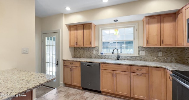 4318 Wingate Rd, Louisville, KY 40207 - photo 15