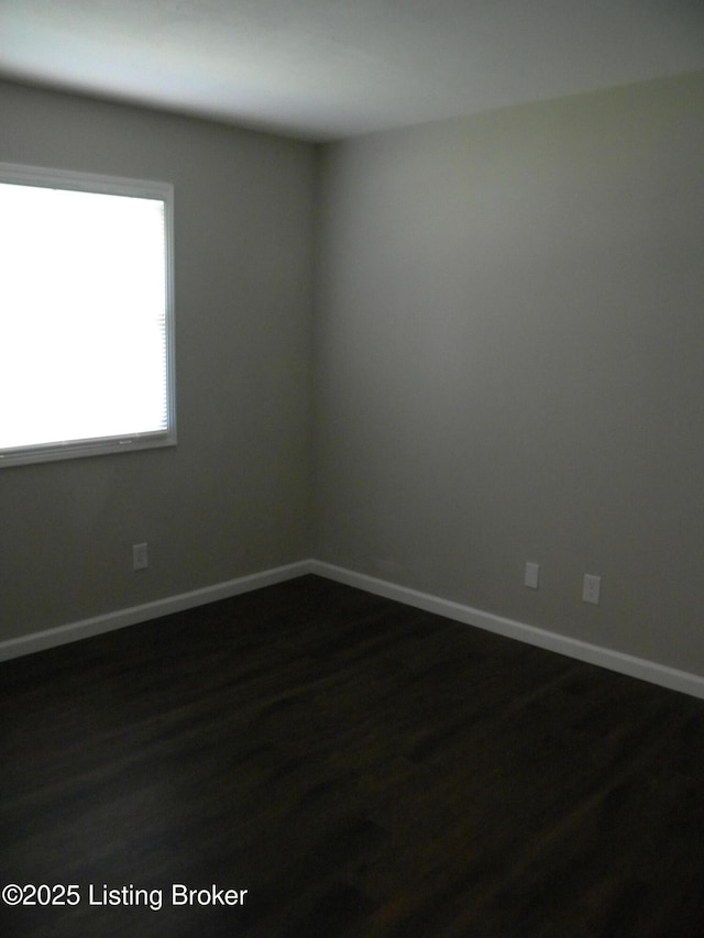 5202 Rookwood Ave, Louisville, KY 40218 - photo 14