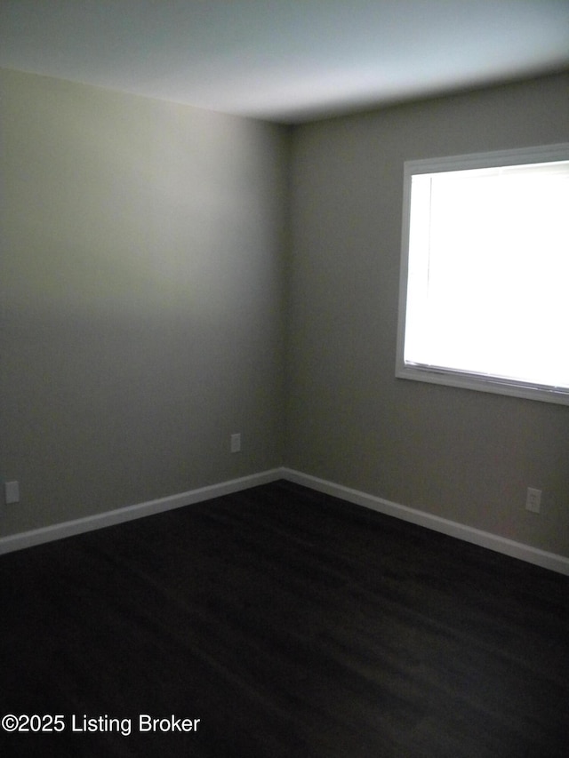 5202 Rookwood Ave, Louisville, KY 40218 - photo 16