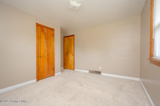 4928 Swaps Ln, Louisville, KY 40216 - photo 23
