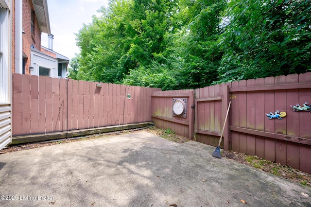 150 Gardiner Lake Rd, Louisville, KY 40205 - photo 22
