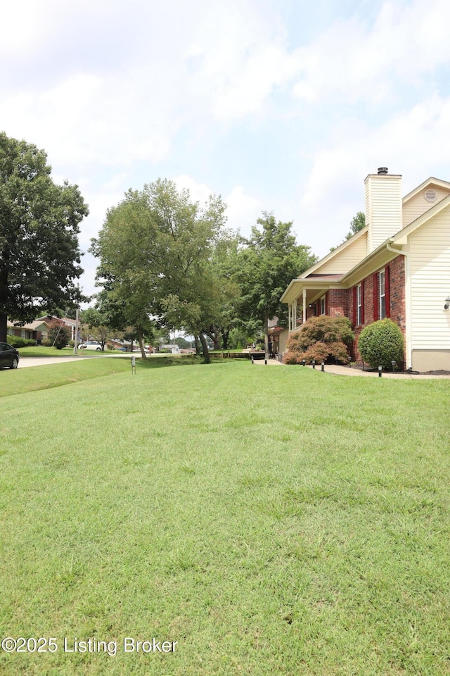 8523 Gregory Way, Louisville, KY 40219 - photo 3