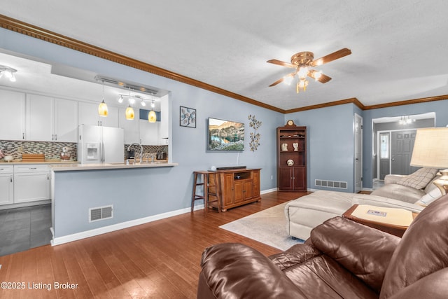 7605 Nottoway Cir, Louisville, KY 40214 - photo 16