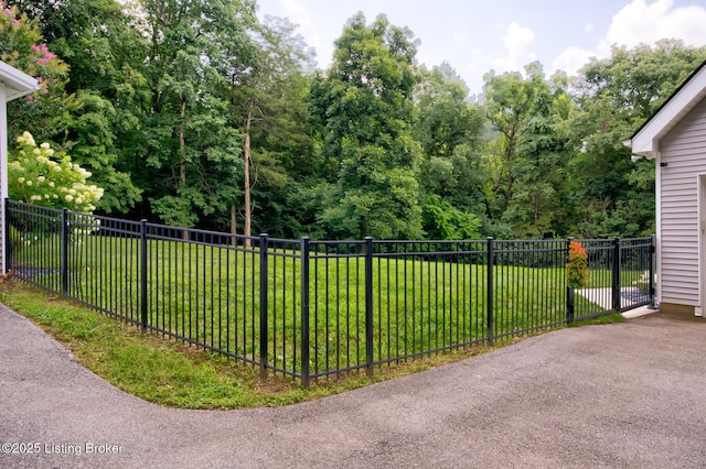 2901 S Pope Lick Rd, Louisville, KY 40299 - photo 47