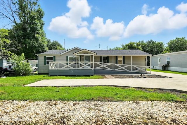 213 Octagon Ave, Louisville, KY 40229 - photo 1